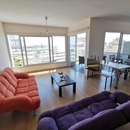 Must Stay - Harbour View Residence Apartment *