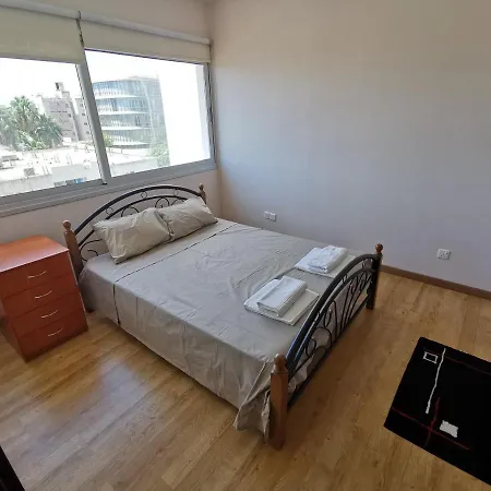 Must Stay - Harbour View Residence Apartment