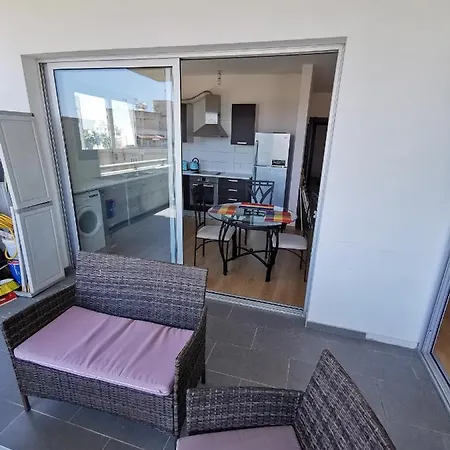 Must Stay - Harbour View Residence *